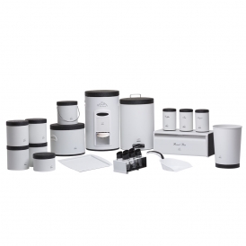 سرویس جهیزیه23 سفید چروک در مشکی 